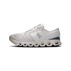 Tênis On Running Cloud X 4 - Gray