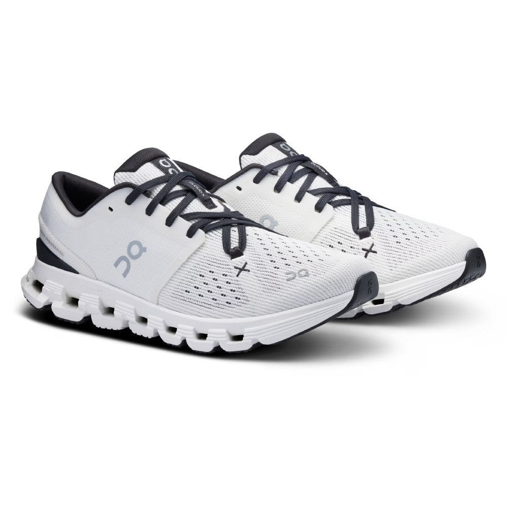 Tênis On Running Cloud X 4 - White Black