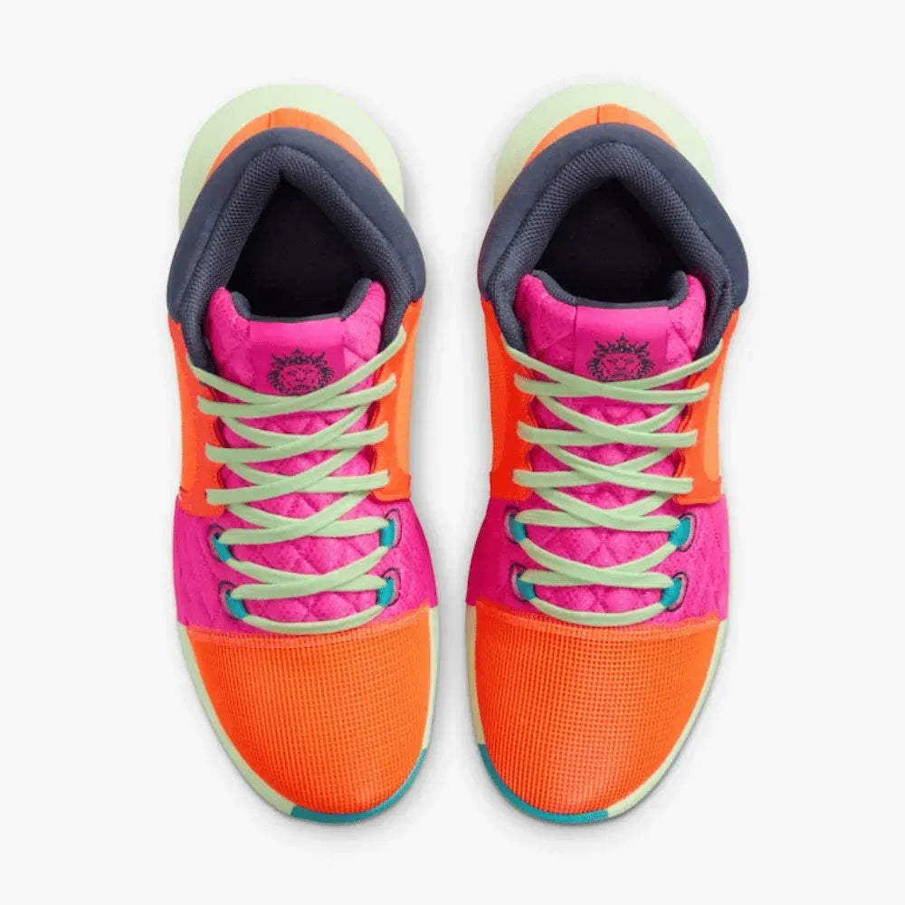 Tênis Nike Lebron Witness VIII - Laranja