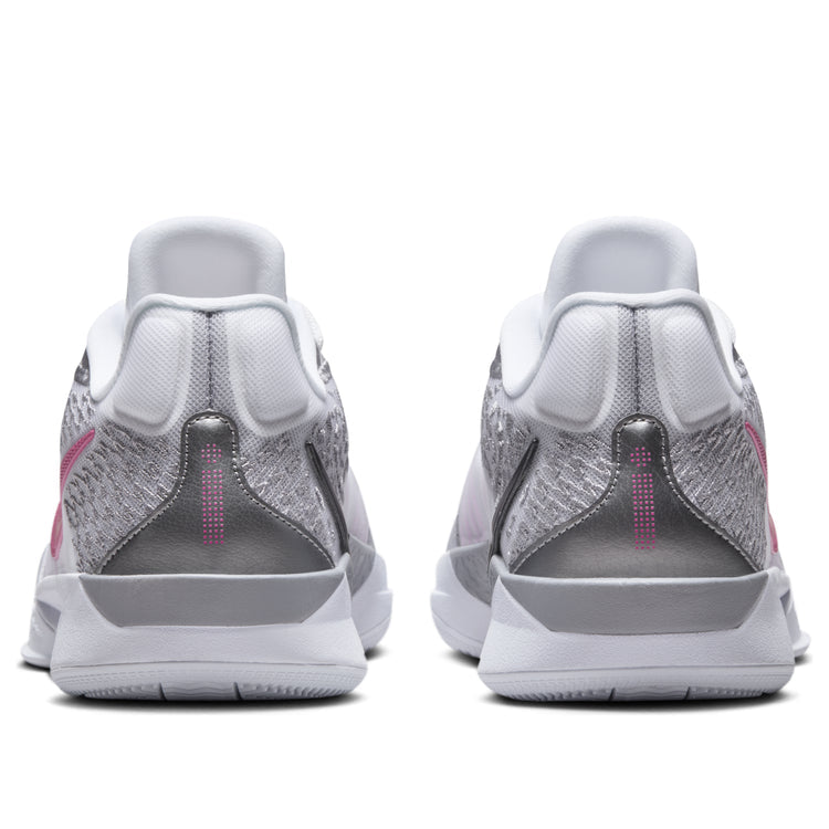Tênis Nike Sabrina 2 - Lily