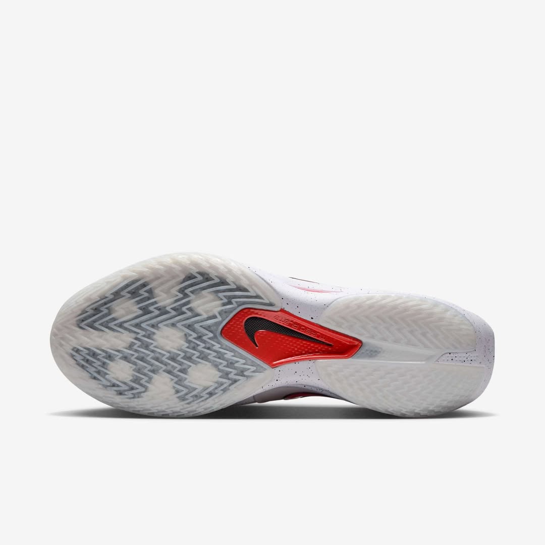 Tênis Nike G.T. Cut 3 - Beige - Pink