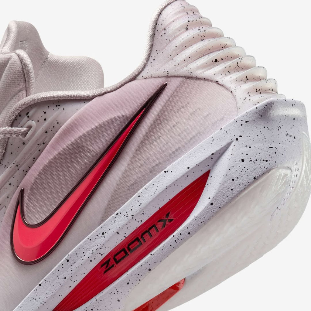 Tênis Nike G.T. Cut 3 - Beige - Pink