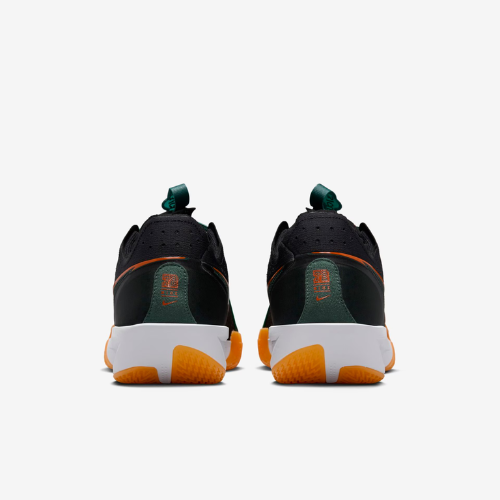 Tênis Nike G.T. Cut 3 - Black - Yellow