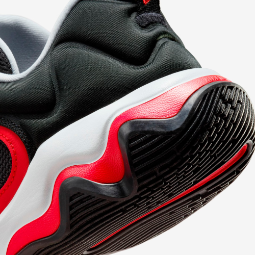 Tênis Nike Giannis Immortality 3 - Preto - Vermelho