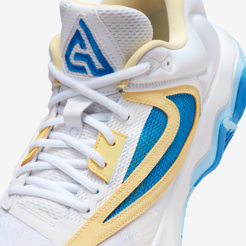 Tênis Nike Giannis Immortality 3 - Branco - Azul