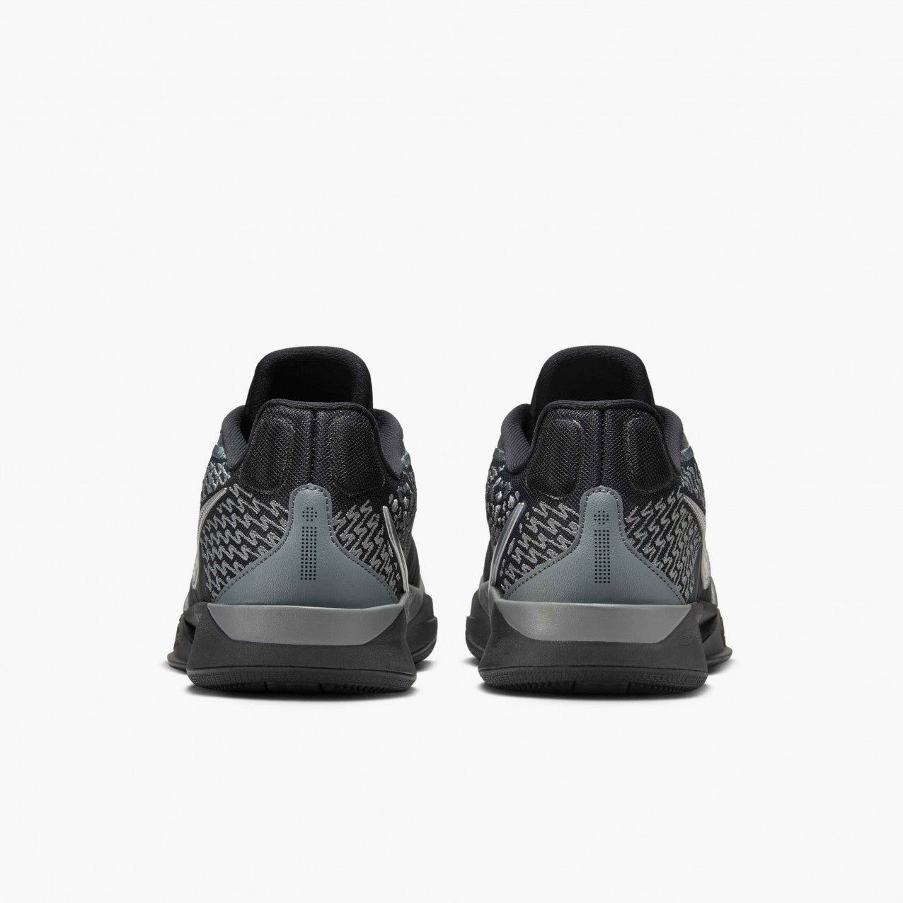 Tênis Nike Sabrina 2 - Mirrored