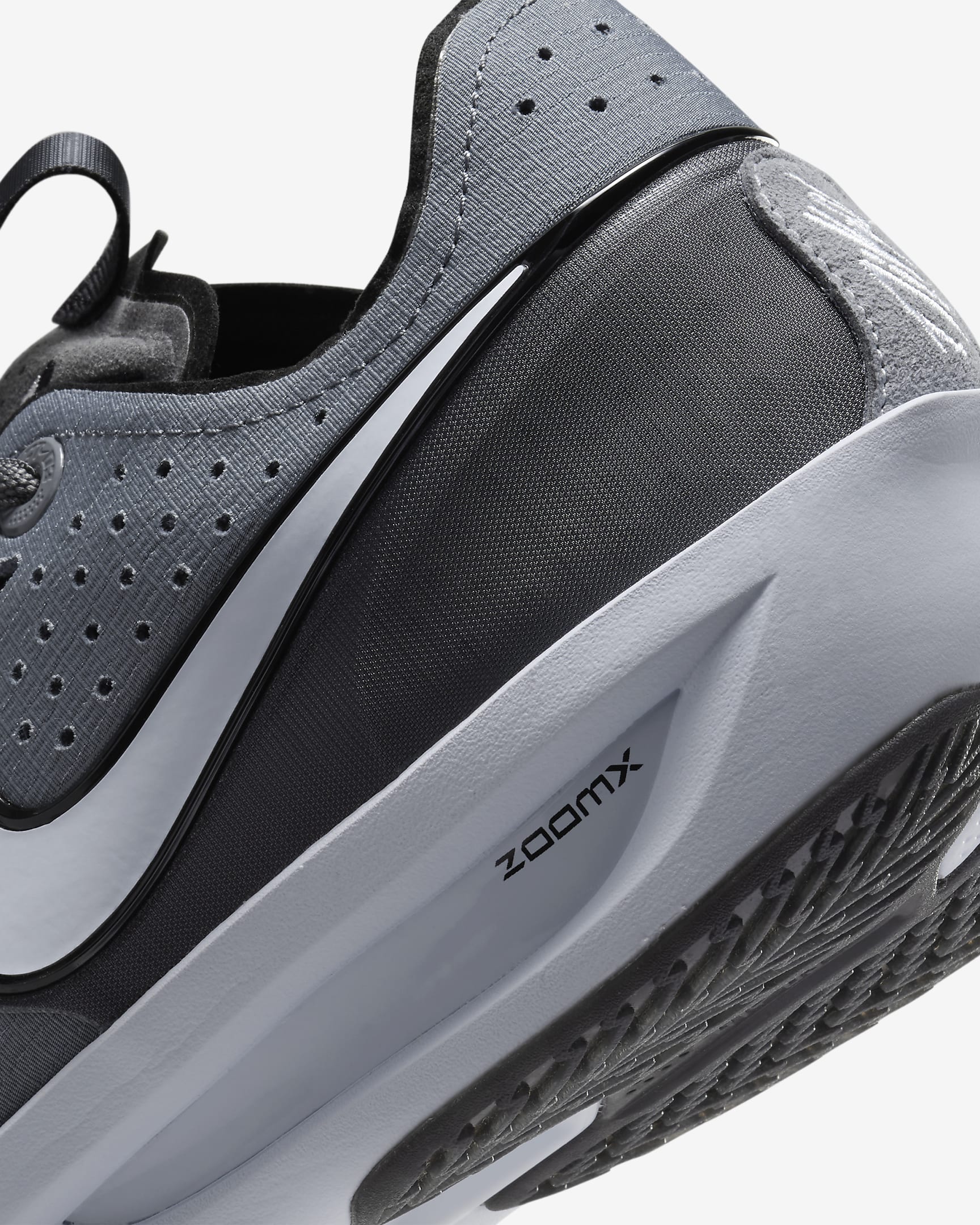 Tênis Nike G.T. Cut 3 - White Gray with Black