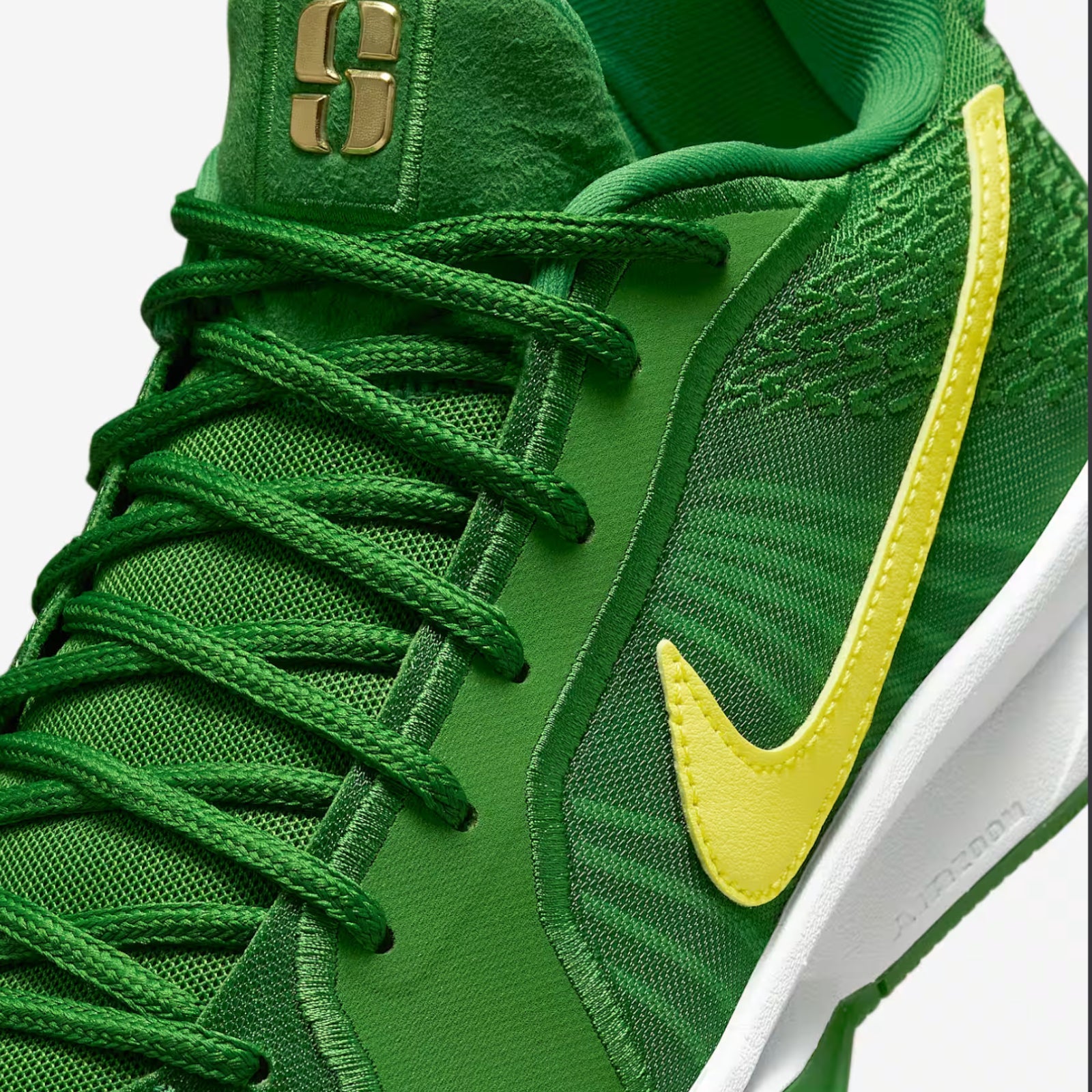 Tênis Nike Sabrina 2 - Retroed