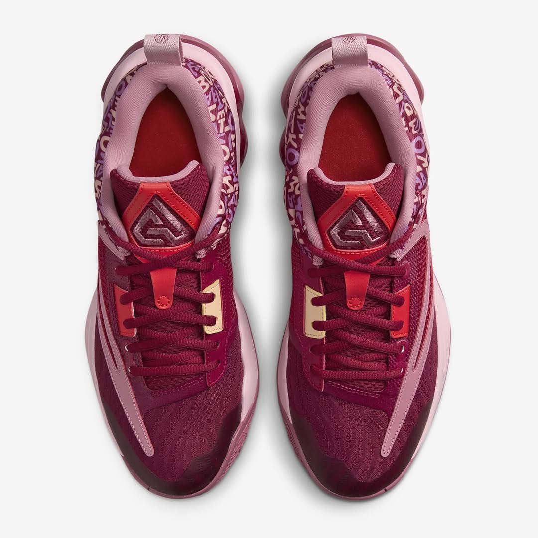 Tênis Nike Giannis Immortality 3 - Roxo