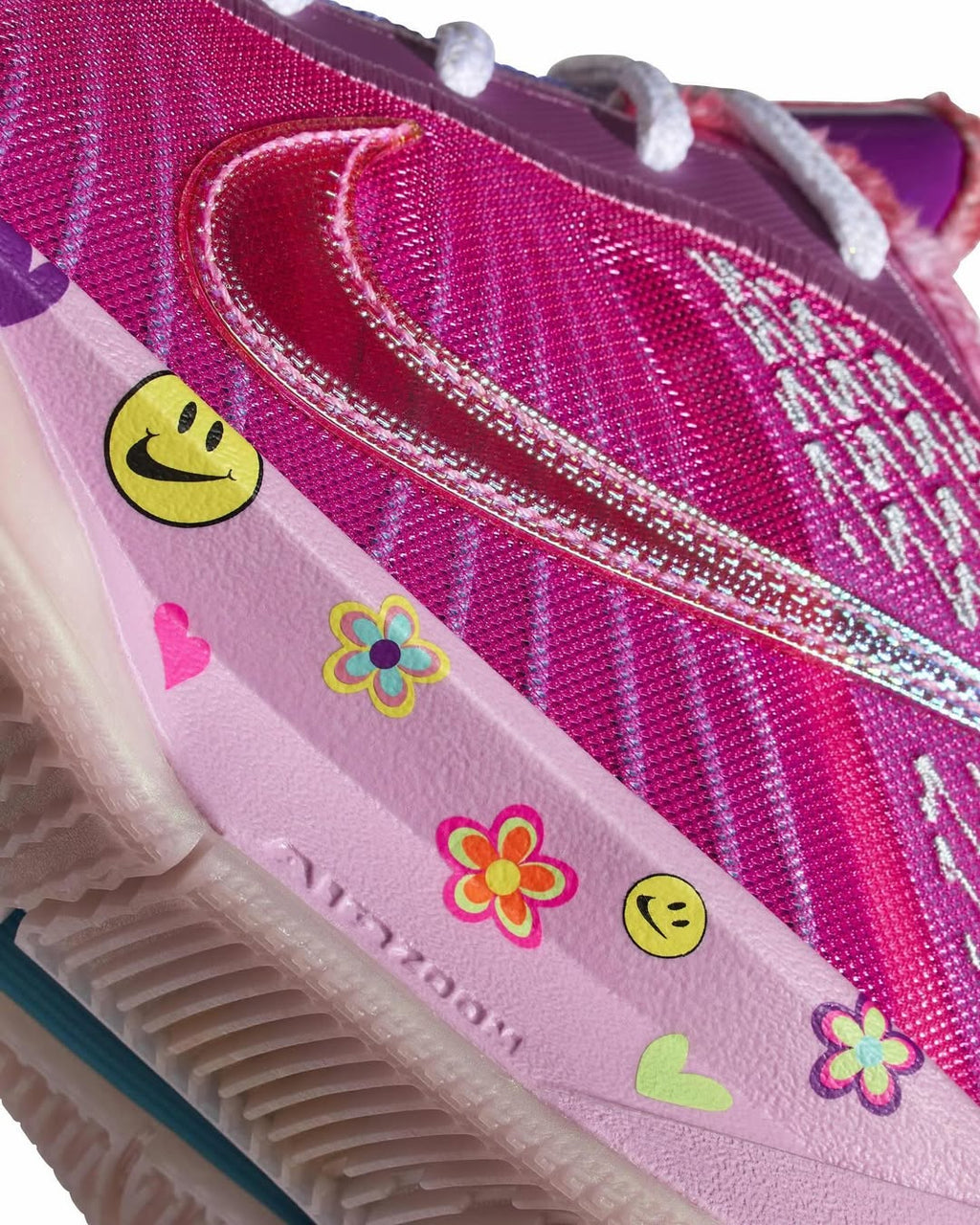 Tênis Nike Sabrina 2 - Doernbecher