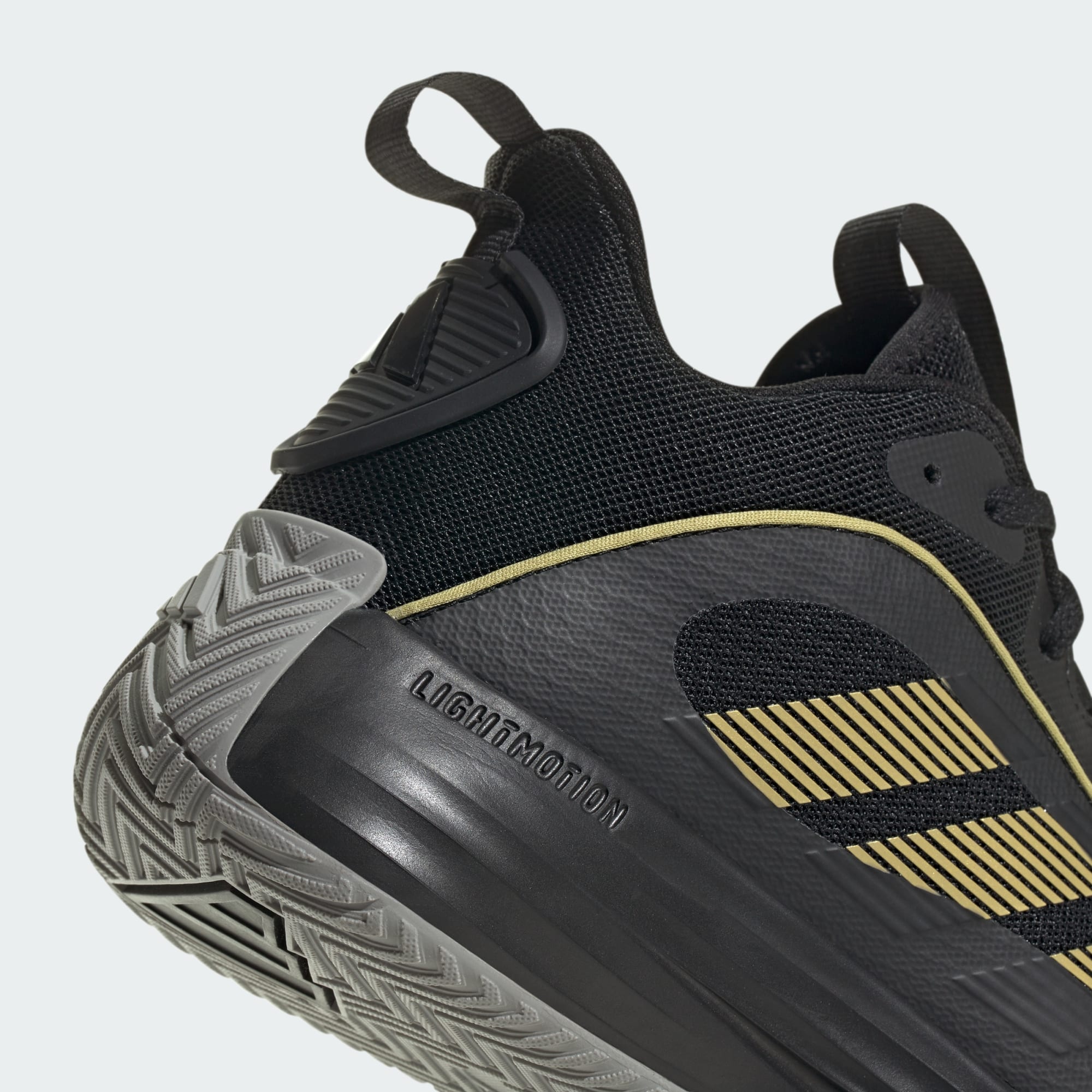 Tênis Adidas Own The Game 3.0 - Preto - Dourado