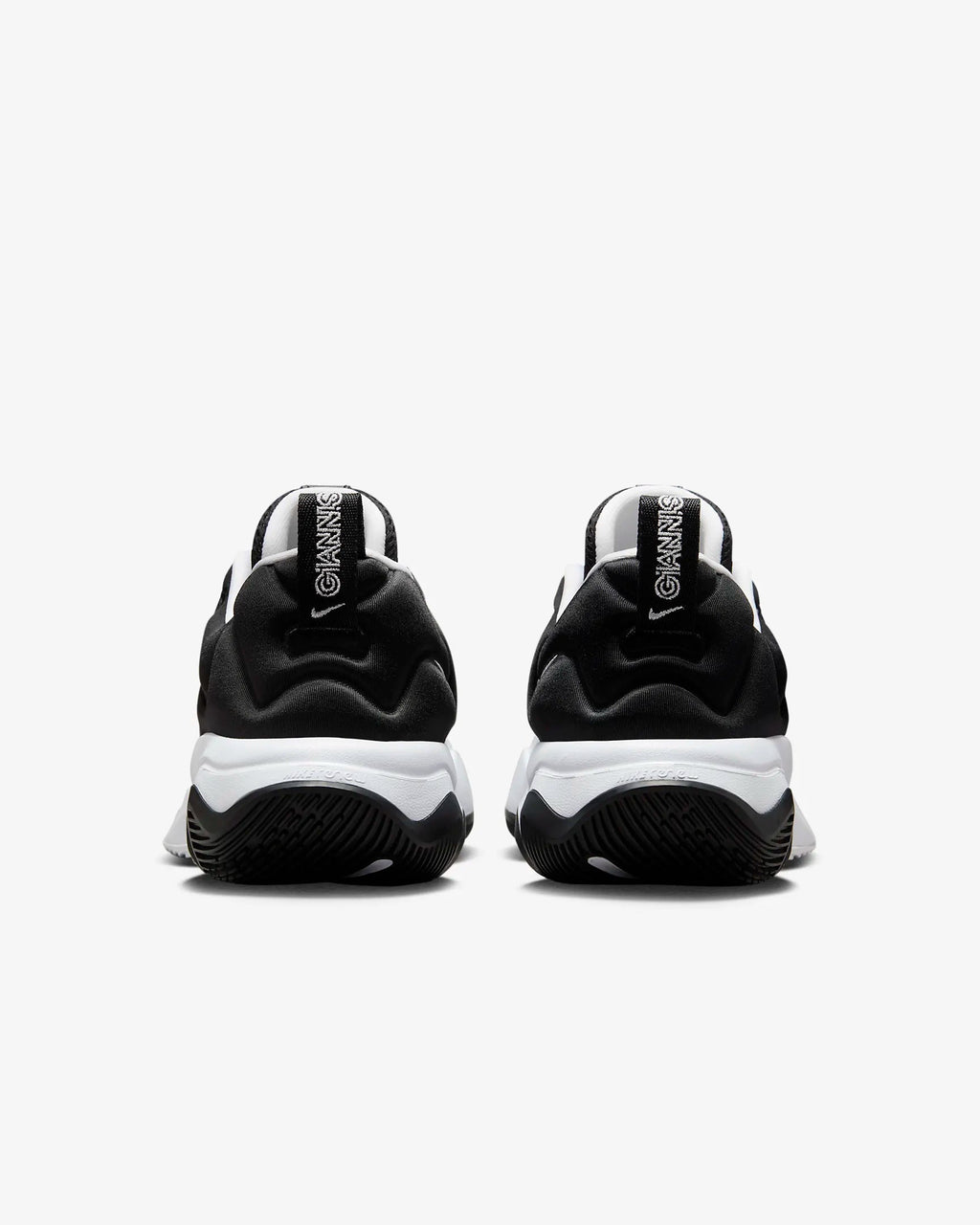 Tênis Nike Giannis Immortality 3 - Preto - Branco