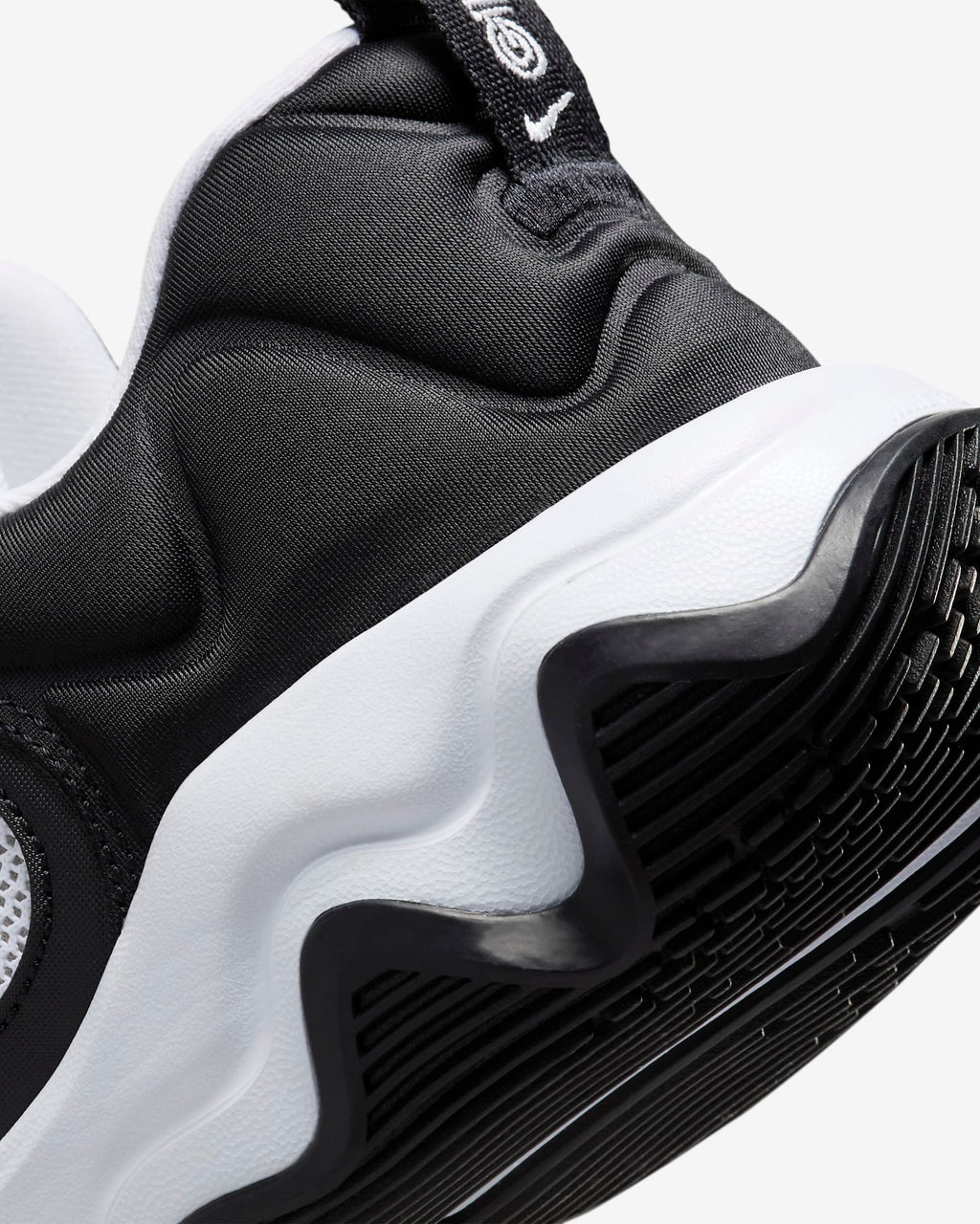 Tênis Nike Giannis Immortality 3 - Preto