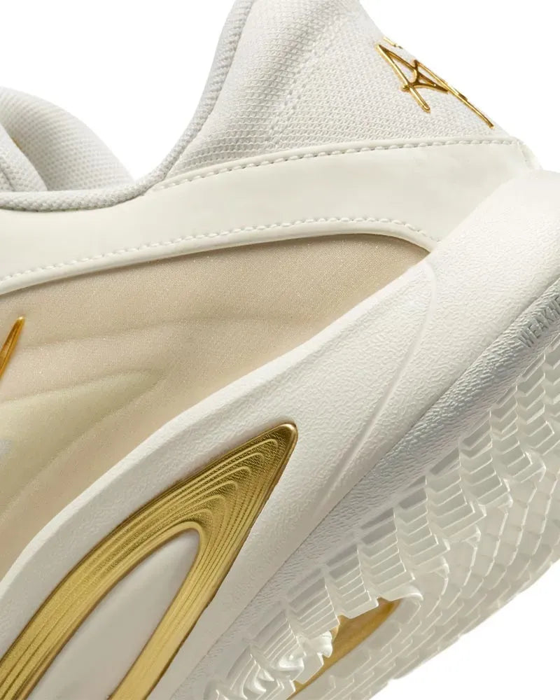 Tênis Nike A'One Golden White