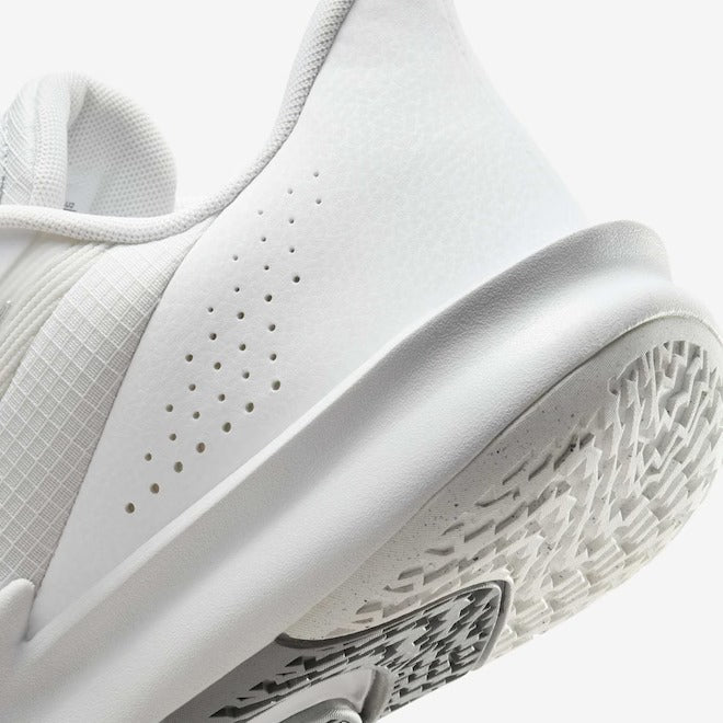 Tênis Nike Precision 7 - Branco