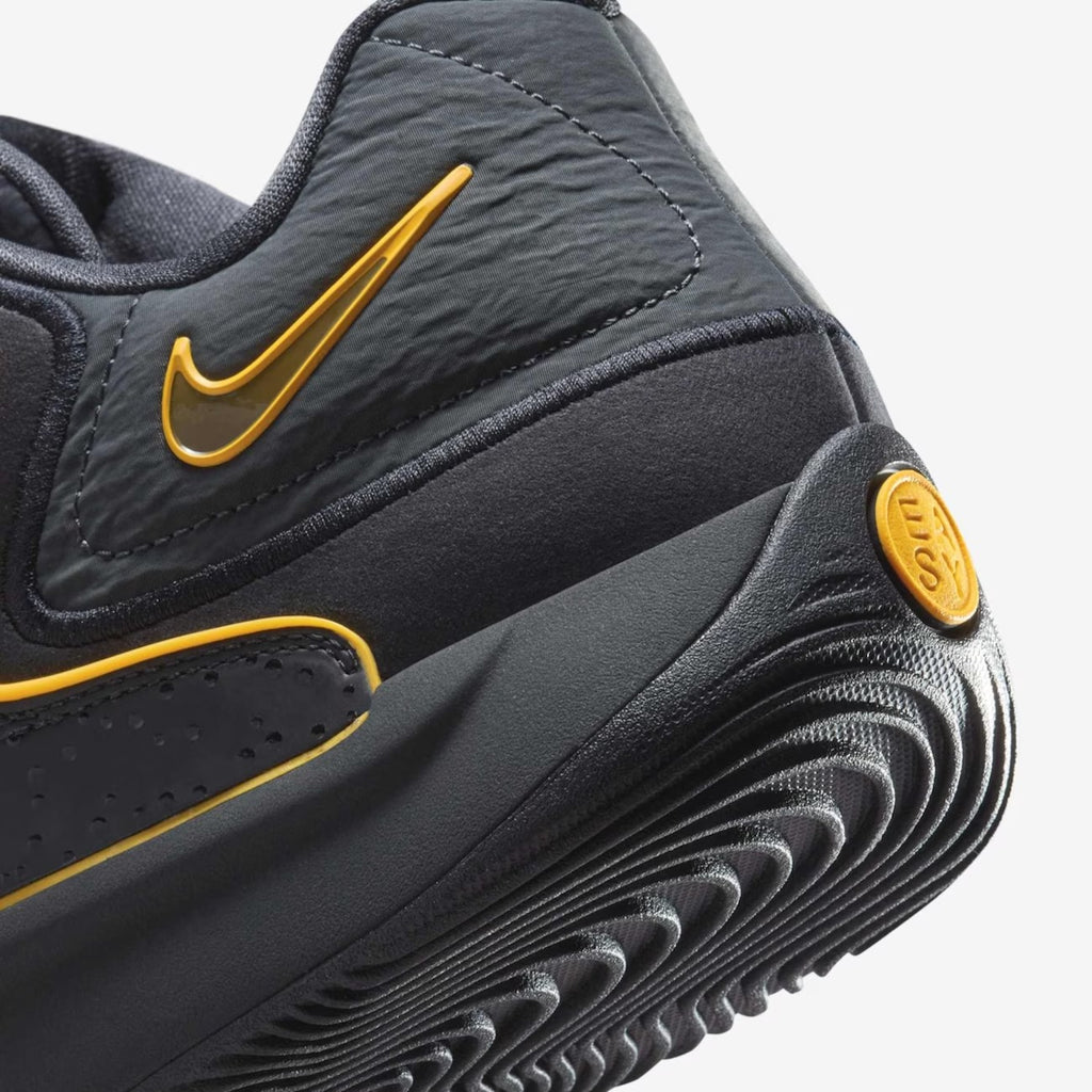 Tenis Nike KD18 - Preto - Amarelo