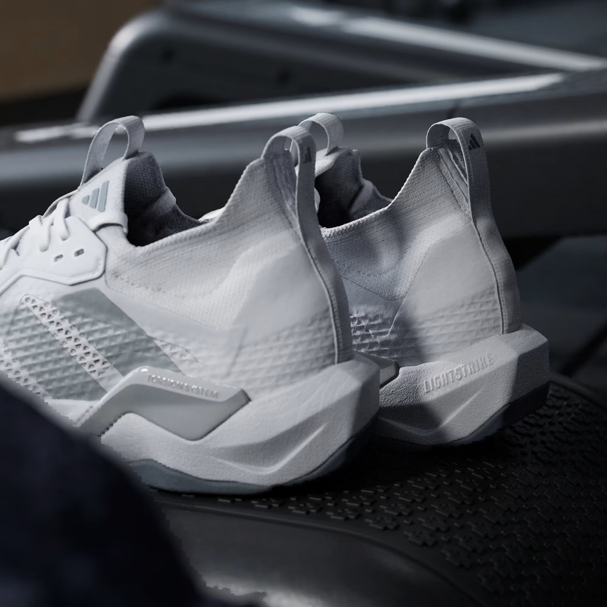 Tênis Adidas Rapidmove ADV 2 - Branco - Cinza