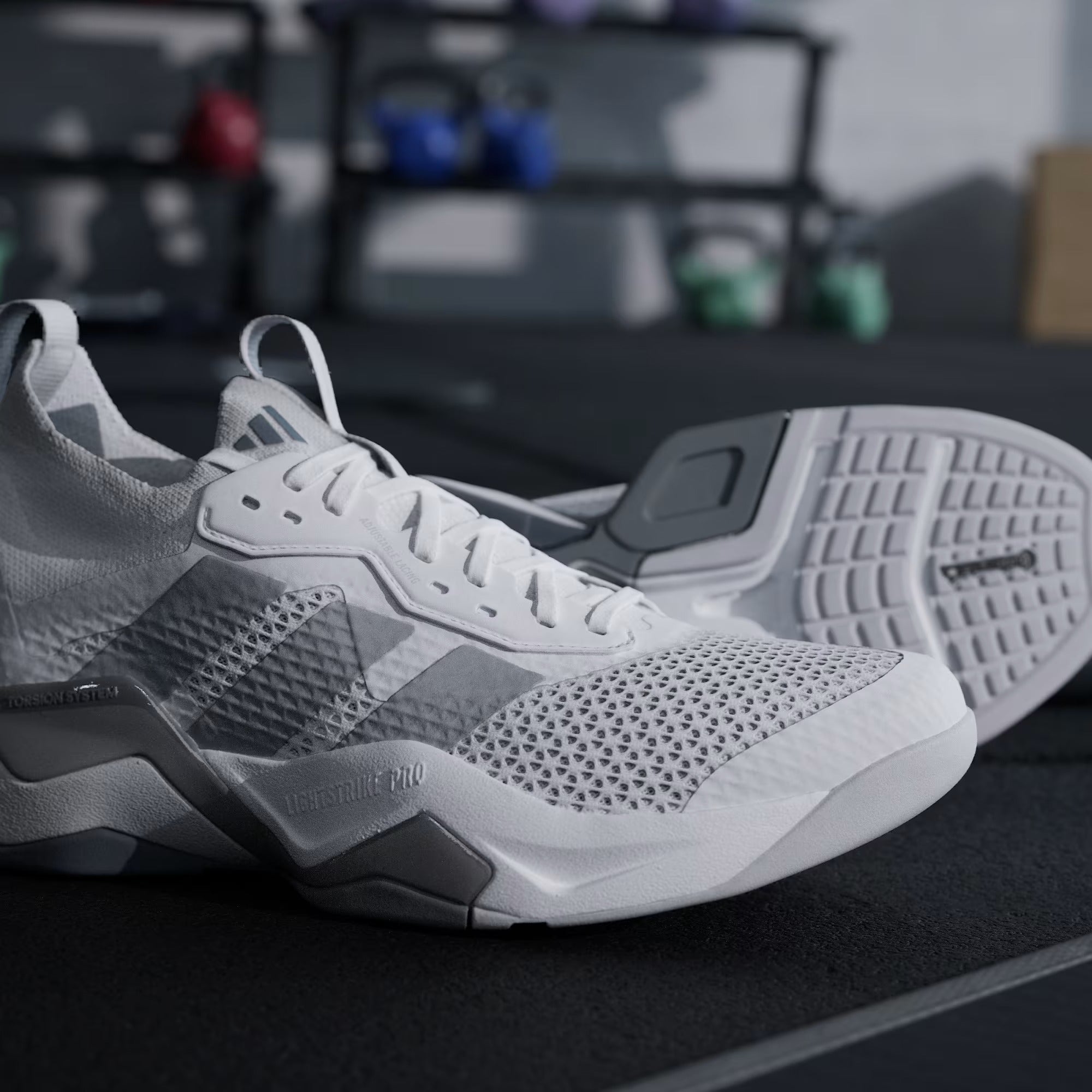 Tênis Adidas Rapidmove ADV 2 - Branco - Cinza