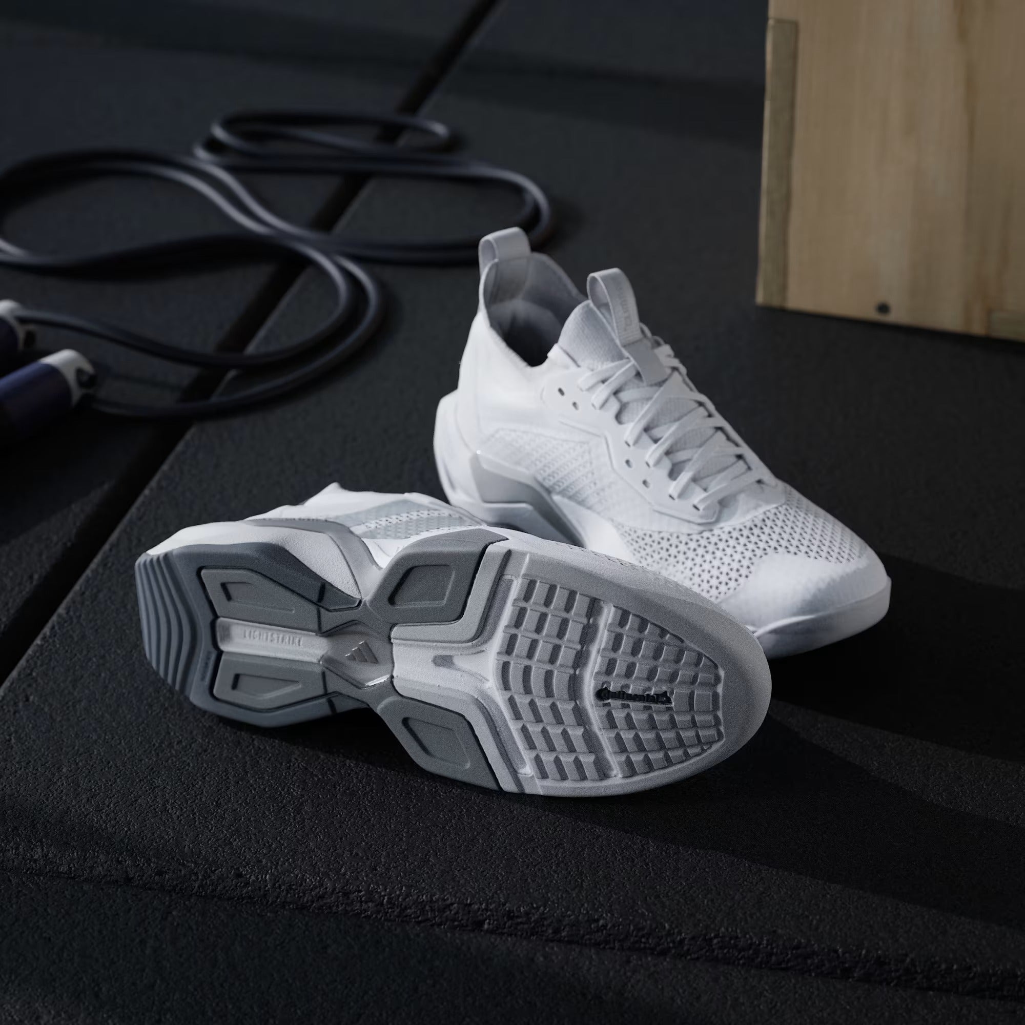 Tênis Adidas Rapidmove ADV 2 - Branco - Cinza