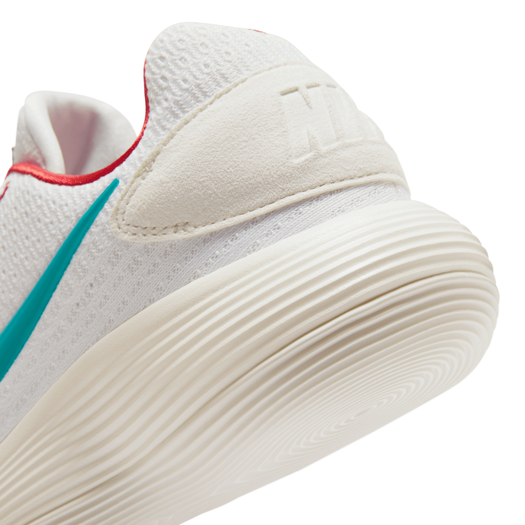 Tênis Nike Hyperdunk 2017 Low "Year of the Dragon"
